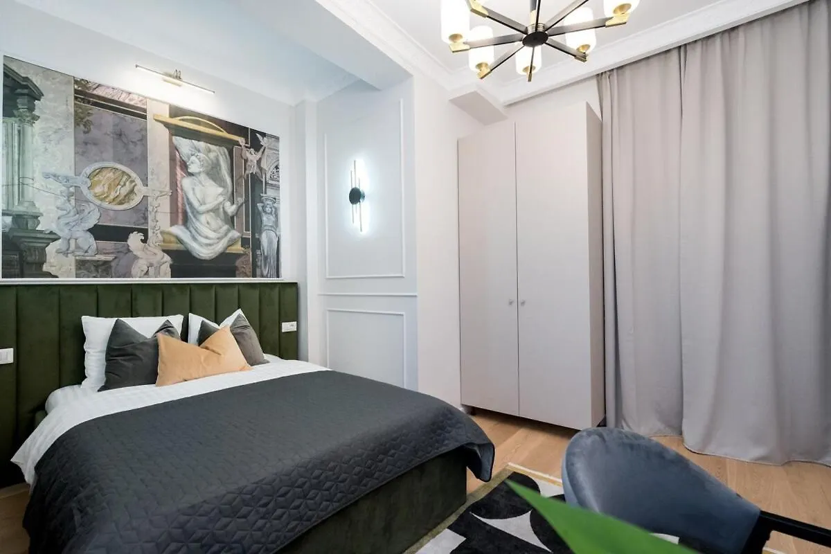 Luxurious 2Br Apartment - City Center Bucharest 0*,  Romania