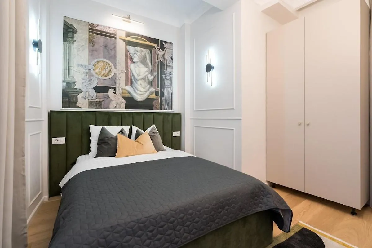 Luxurious 2Br Apartment - City Center Bucharest