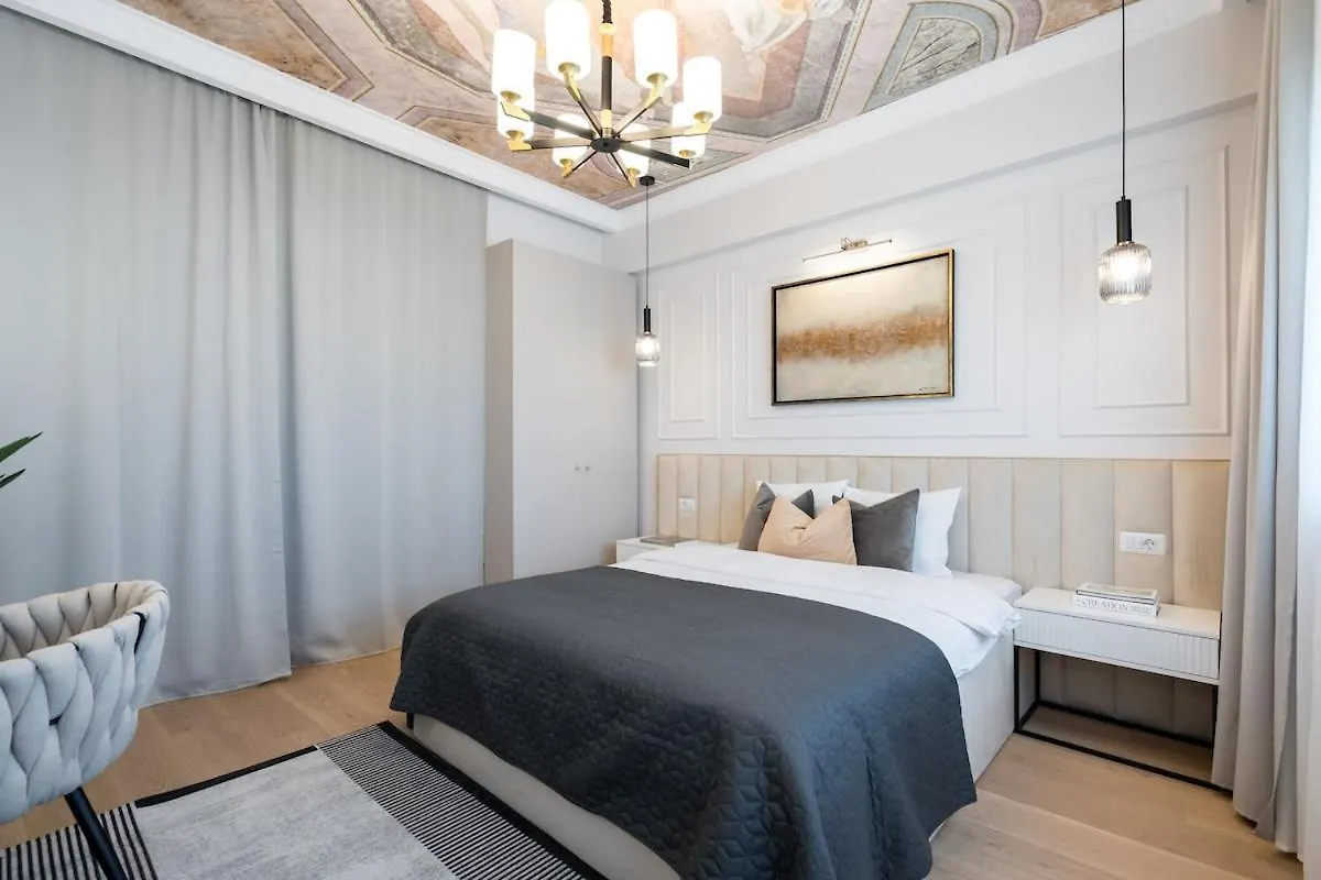 Luxurious 2Br Apartment - City Center Bucharest Romania