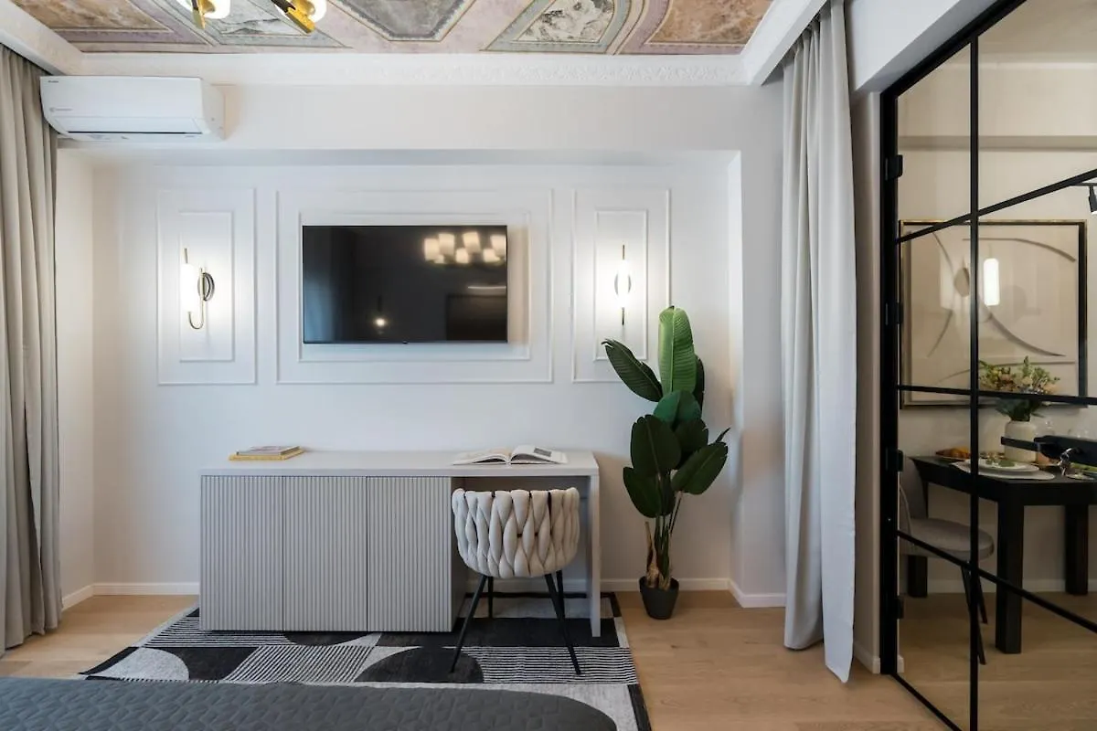 Luxurious 2Br Apartment - City Center Bucharest