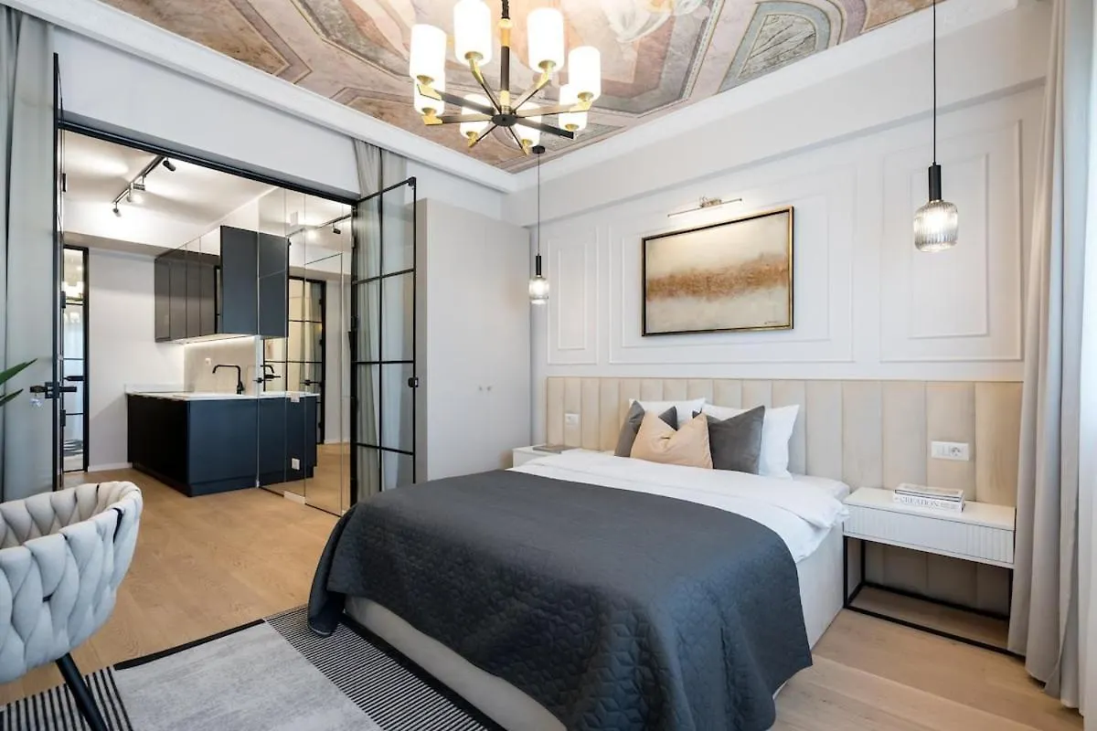 Luxurious 2Br Apartment - City Center Bucharest 0*,  Romania