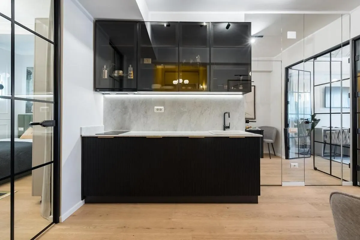 Luxurious 2Br Apartment - City Center Bucharest